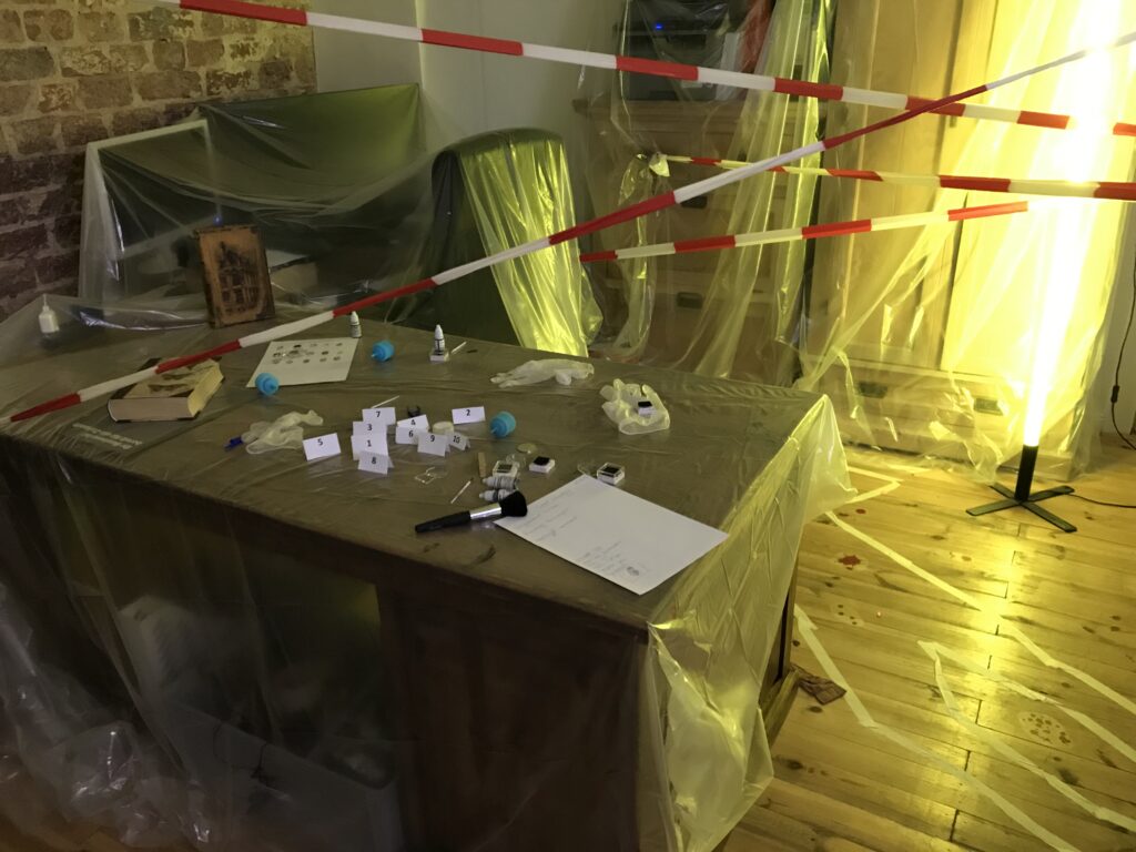 Escape Room bei einer Crime Scene